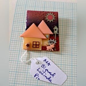 Charming House Design Brooch with Pink and Orange Accents